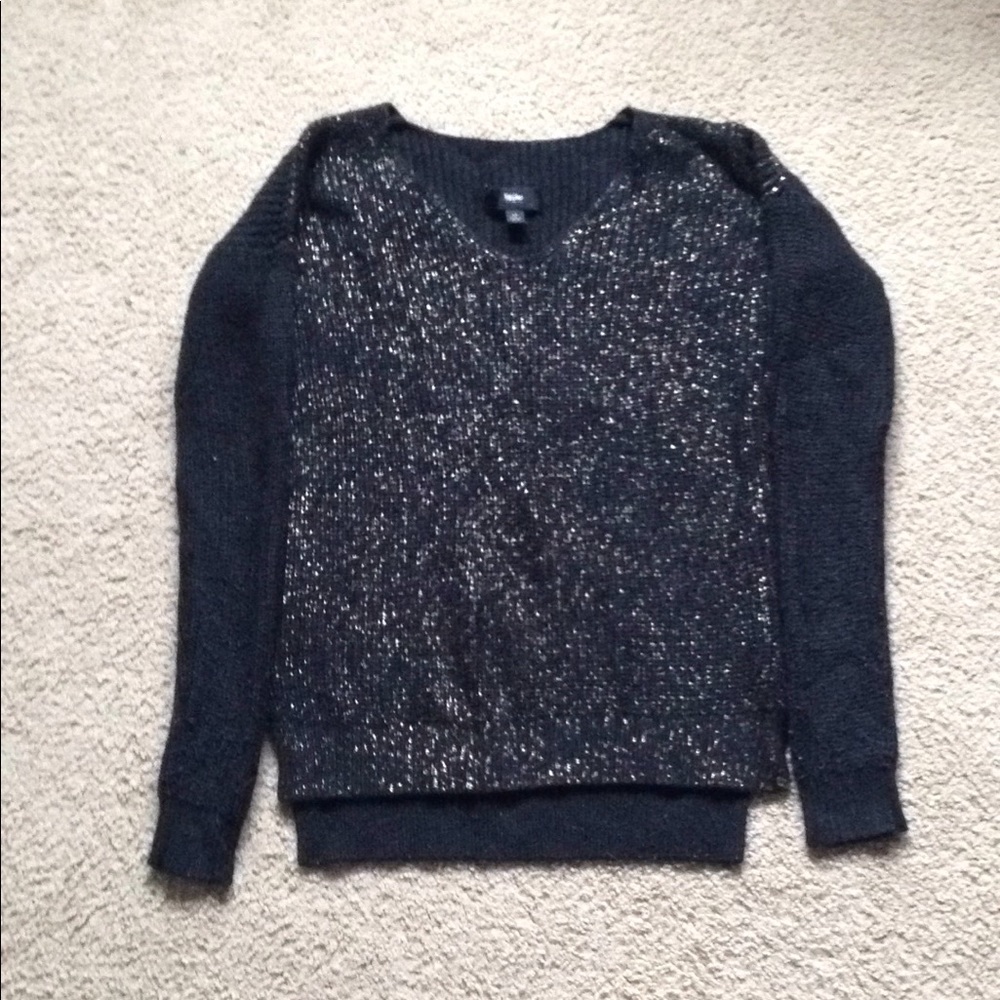 Black ad Gold sweater